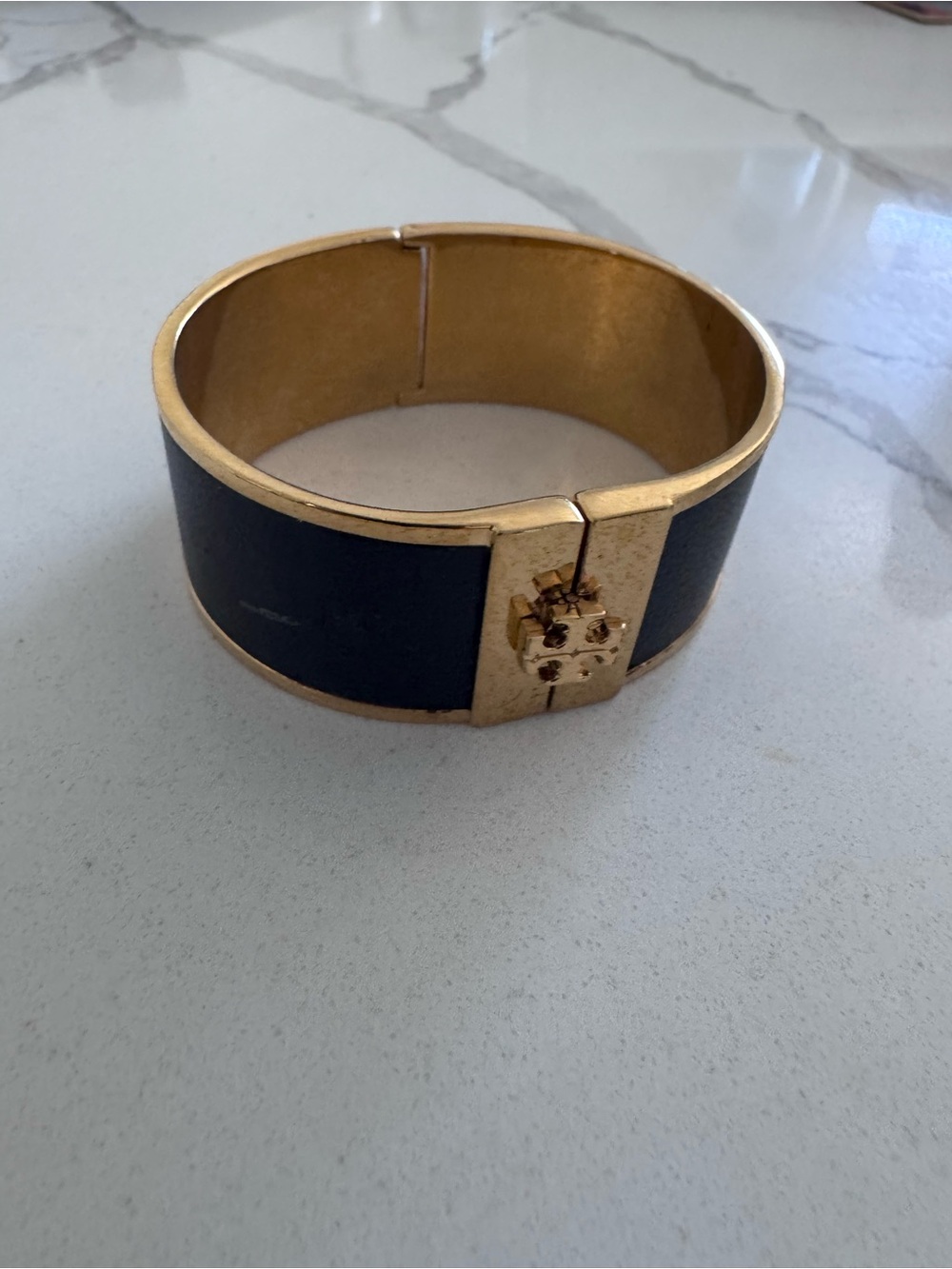 Tory Burch Black and Gold Logo Hinge Bracelet
